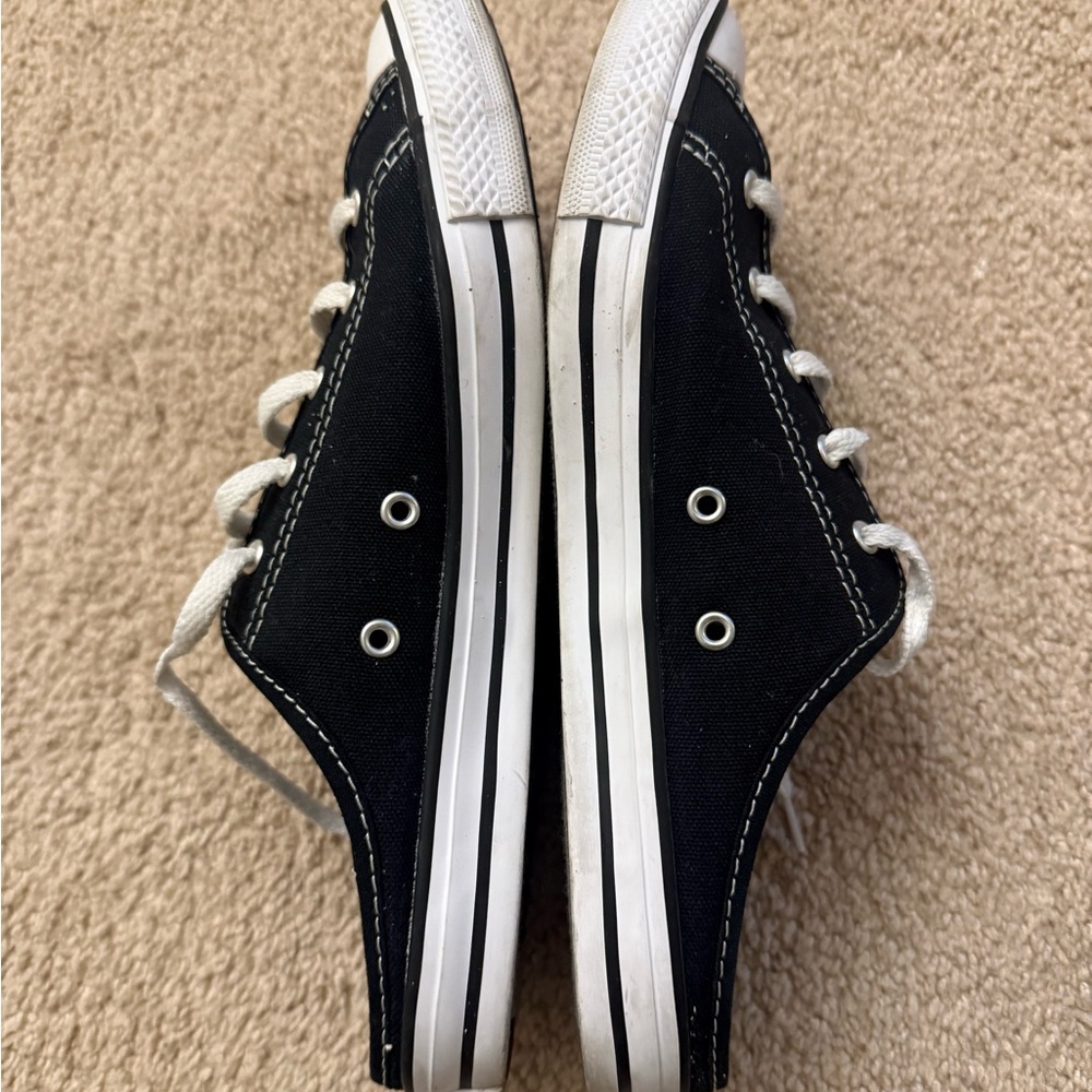 Converse Chuck Taylor Dainty Mule Slip on, size 7.5 - Picture 4 of 7